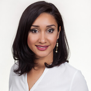 Dora Rodriguez headshot